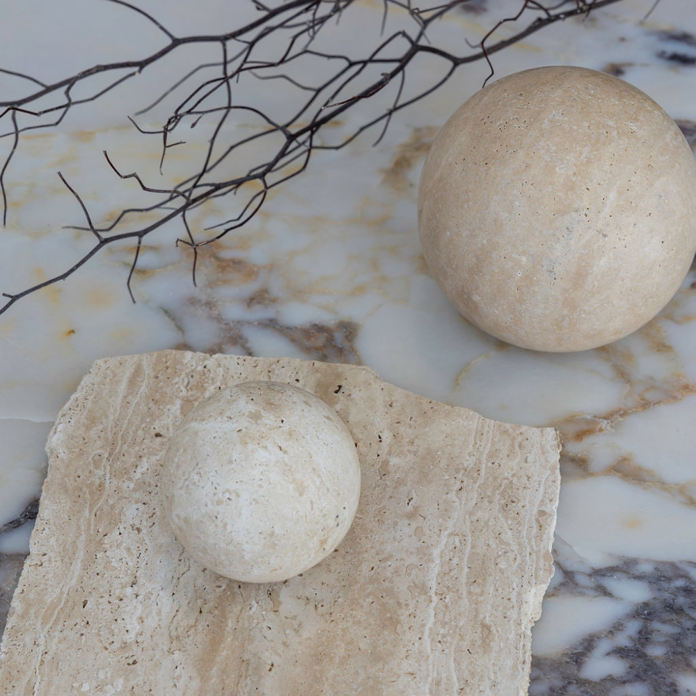 Orbit Table Sculpture – Large modern homeware décor with a sleek, minimalist design. Ideal for adding a touch of contemporary elegance to any table or shelf, perfect for living rooms or office spaces.