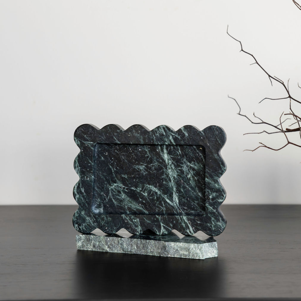 Palazzo small scalloped tray with matching incense holder, elegant and unique design for luxurious home decor, perfect for adding a refined touch to any space