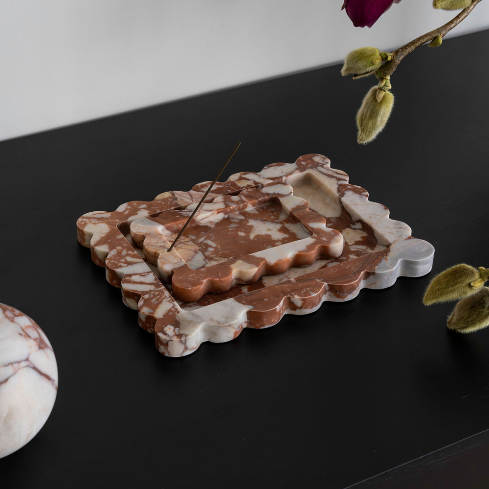 Palazzo Medium Scalloped Tray – Luxury homeware tray with opulent scalloped edges, inspired by palatial architecture. Perfect for elevating work or living spaces with elegant design and functional style
