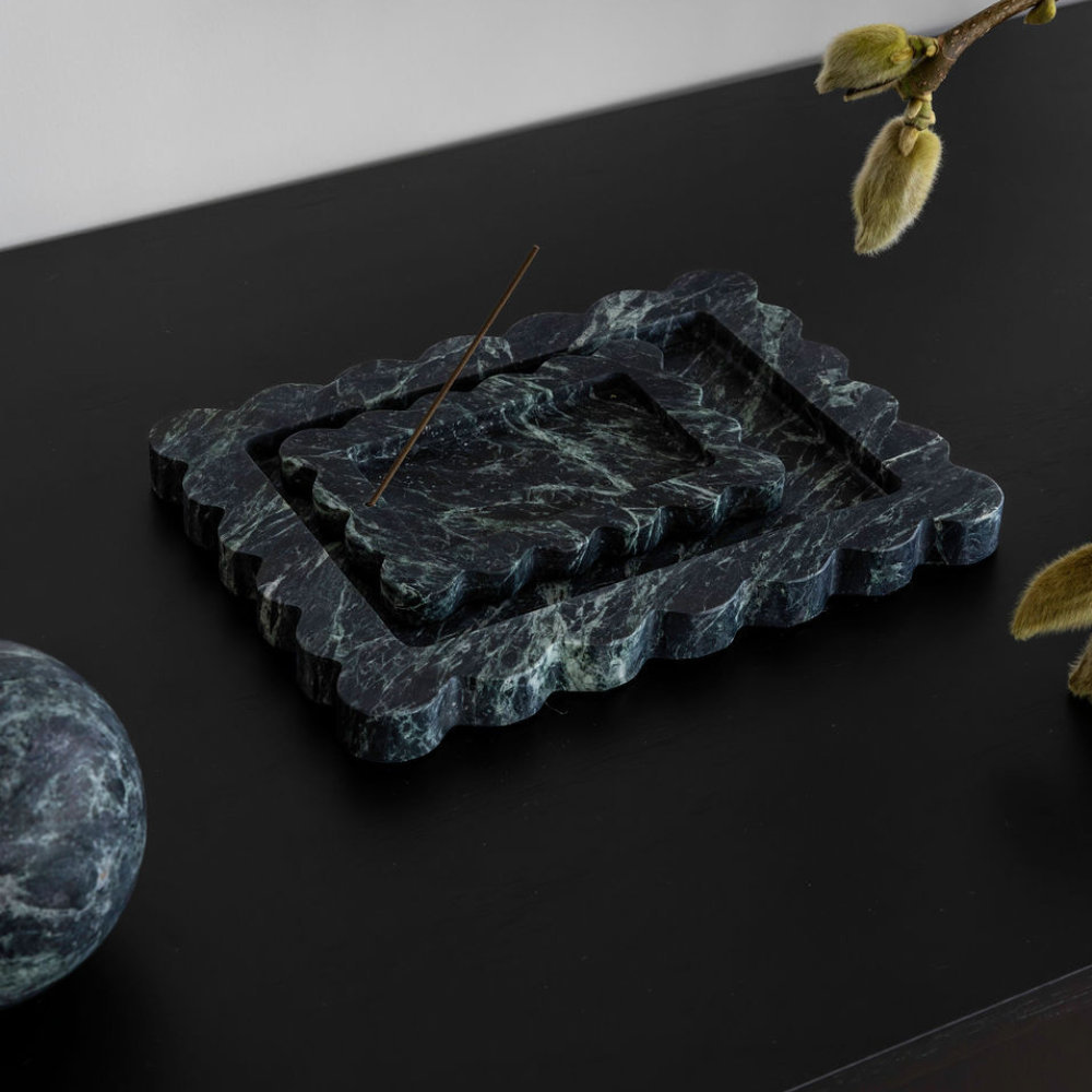 Palazzo Medium Scalloped Tray – Luxury homeware tray with opulent scalloped edges, inspired by palatial architecture. Perfect for elevating work or living spaces with elegant design and functional style