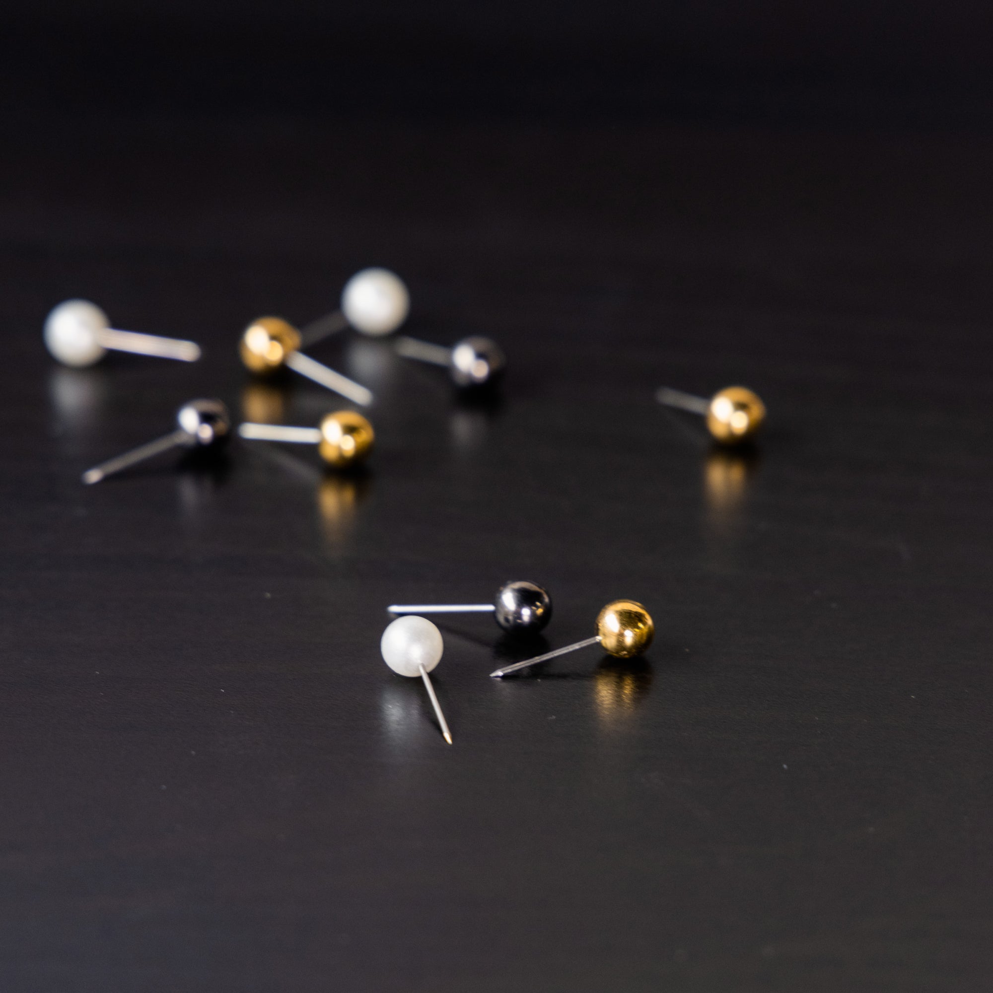 Cartography Pushpins – Stylish pushpins designed for maps, ideal for travel planning or wall décor. Perfect for marking destinations, routes, or memories on maps with elegance.