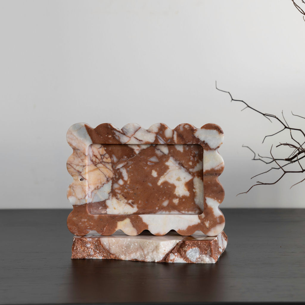 Palazzo small scalloped tray with matching incense holder, elegant and unique design for luxurious home decor, perfect for adding a refined touch to any space