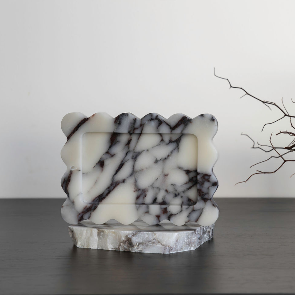 Palazzo Small Scalloped Tray & Incense Holder Viola Calacatta