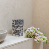 Embrace Table Holder Medium Viola Calacatta